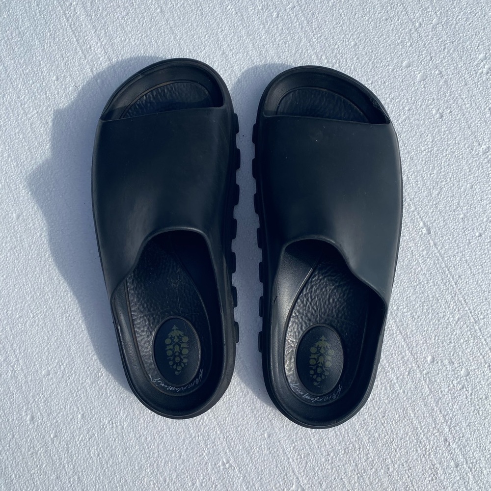 Free People Black Slide Sandals 7 7.5 - Picture 4 of 10